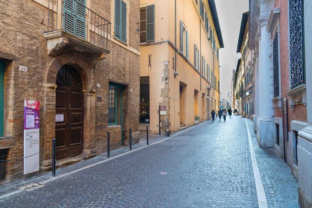 Rossini Home Pesaro Vicino Al Teatro Rossini By Yohome 外观 照片